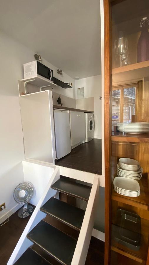 Marais Joli Deux Pieces Apartment Paris Bagian luar foto